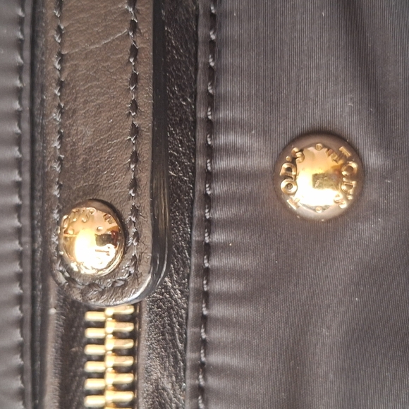 TOD’s Pashmy Luna Designer Black Nylon & Patient Leather Multi Zippers Handbag - Picture 6 of 15